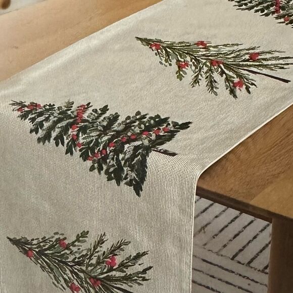 tinsel & fir White Green Red Embroidered Christmas Tree Print Table Runner - Picture 1 of 12